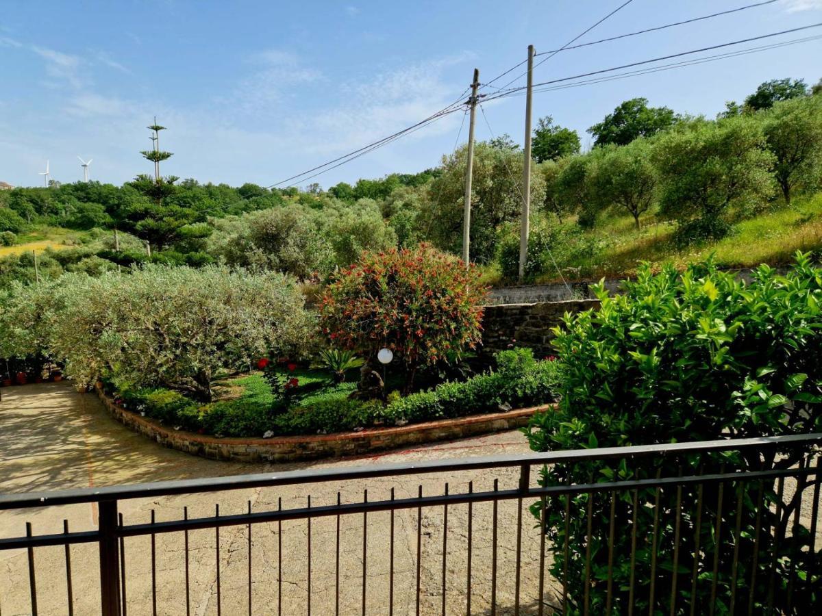 Pietra Del Colle Agriturismo Altavilla Silentina Extérieur photo